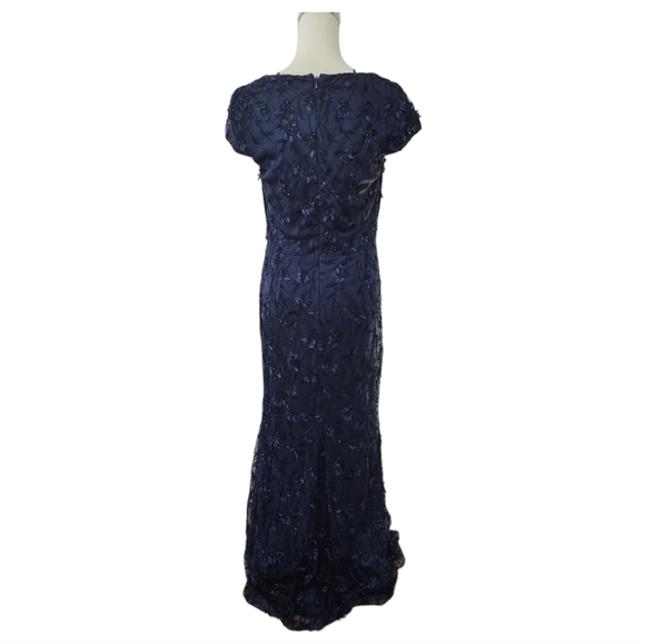 Theia NWT $1095 Bree Cap-Sleeve Floral Beaded Evening Gown Navy Blue size 8 - Picture 9 of 15